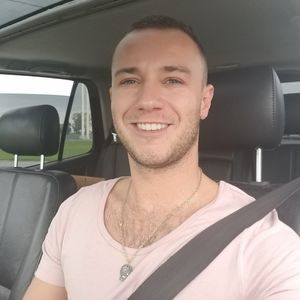 Meet your Posher, Austin